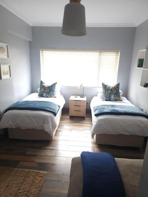 Cape Town, Sea Point, Beautiful 2 Bedroom Apartment @Tucked Away Cidade Do Cabo Exterior foto