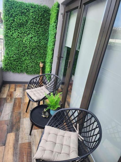 Cape Town, Sea Point, Beautiful 2 Bedroom Apartment @Tucked Away Cidade Do Cabo Exterior foto
