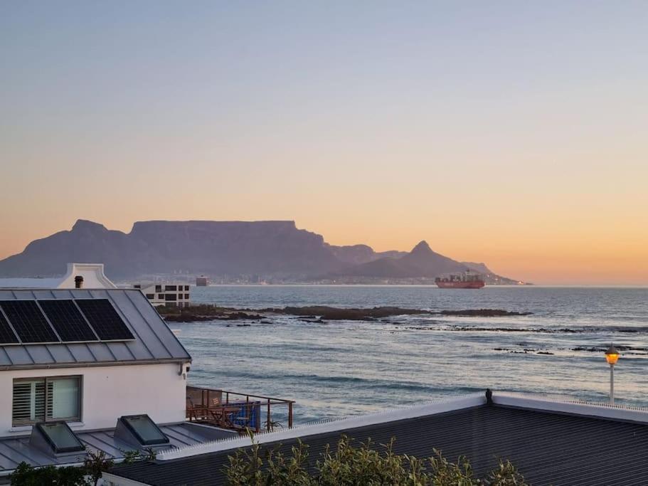 Cape Town, Sea Point, Beautiful 2 Bedroom Apartment @Tucked Away Cidade Do Cabo Exterior foto